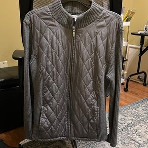 Grey Crofts&Barrow Sweater, large size, can fit both medium and large